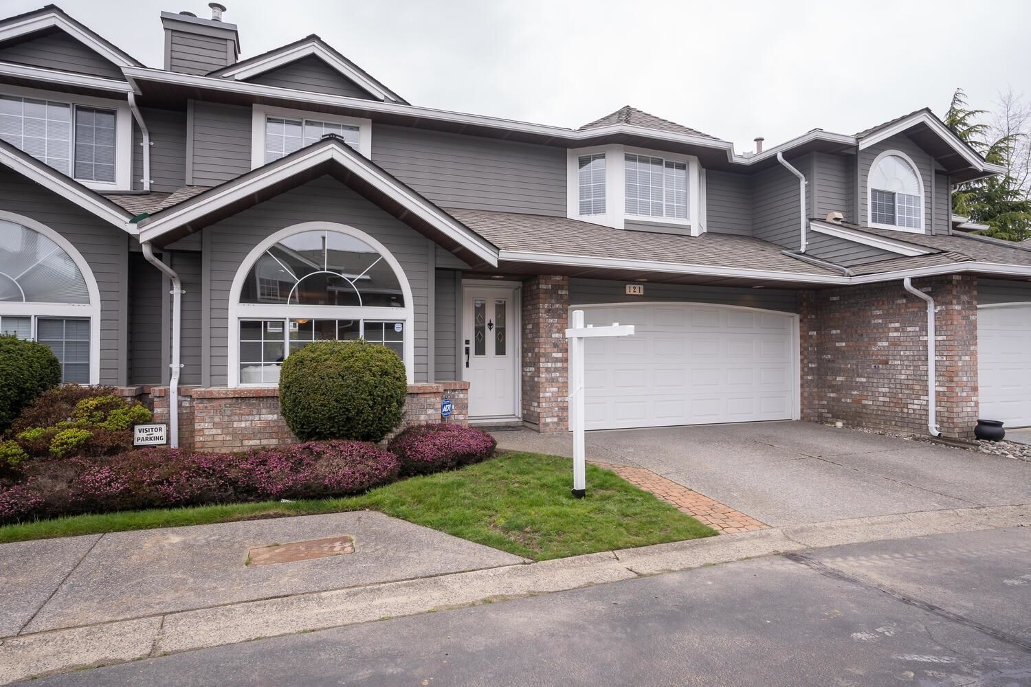 I have sold a property at 121 6109 BOUNDARY DR W in Surrey
